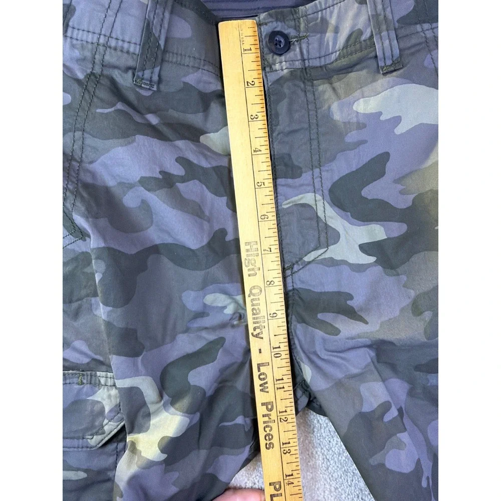 Lee Cargo Shorts Mens 30x10 Green Camo Extreme Motion Performance 102187026 NEW - Picture 5 of 6